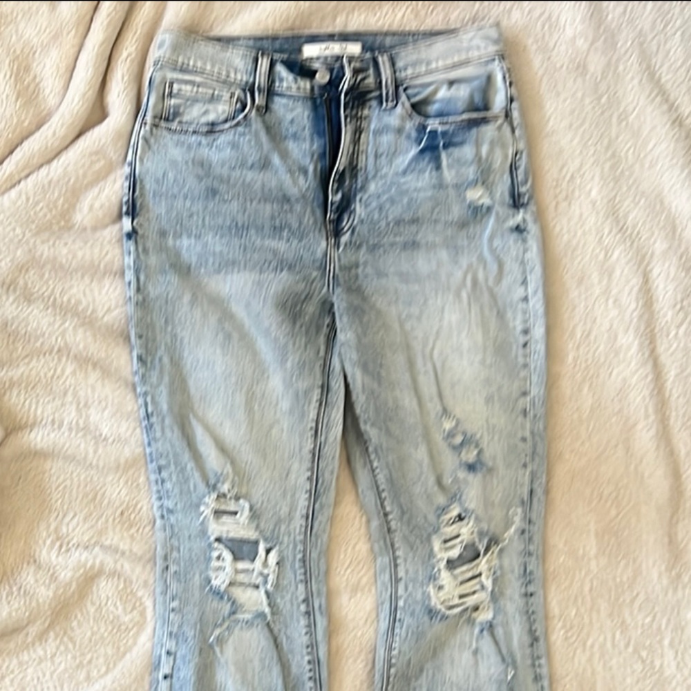 Distressed Light Blue Women's Jeans